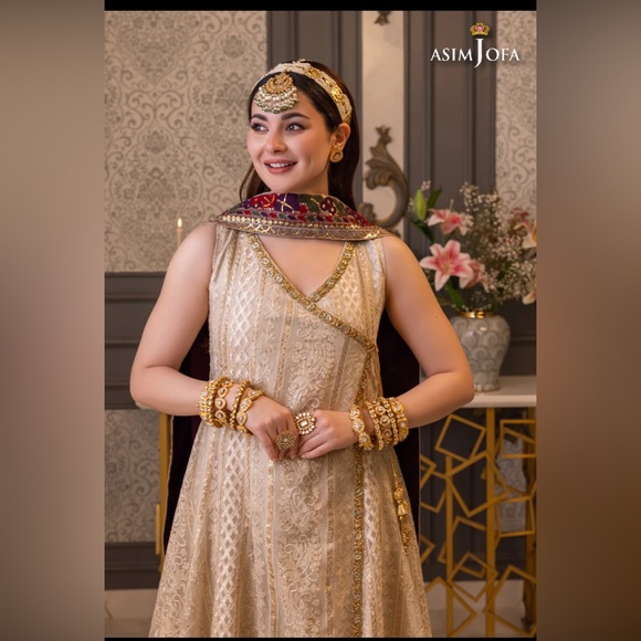 Asim Jofa Angarka - Picture 1 of 3